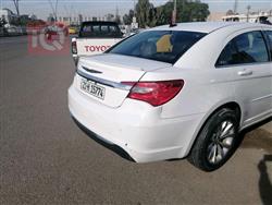 Chrysler 200